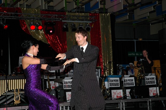 min 2005 11 12 fous swing 074
